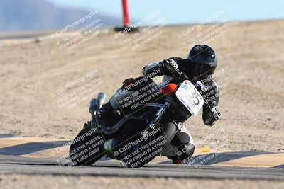 media/Dec-07-2025-CVMA (Sun) [[3e7d2de5dc]]/Race 5-Formula UL-CVMA Hooligans-American Thunder/